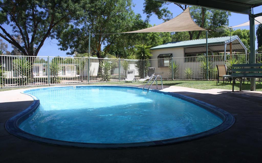 Big4 Wangaratta North Cedars Holiday Park Extérieur photo