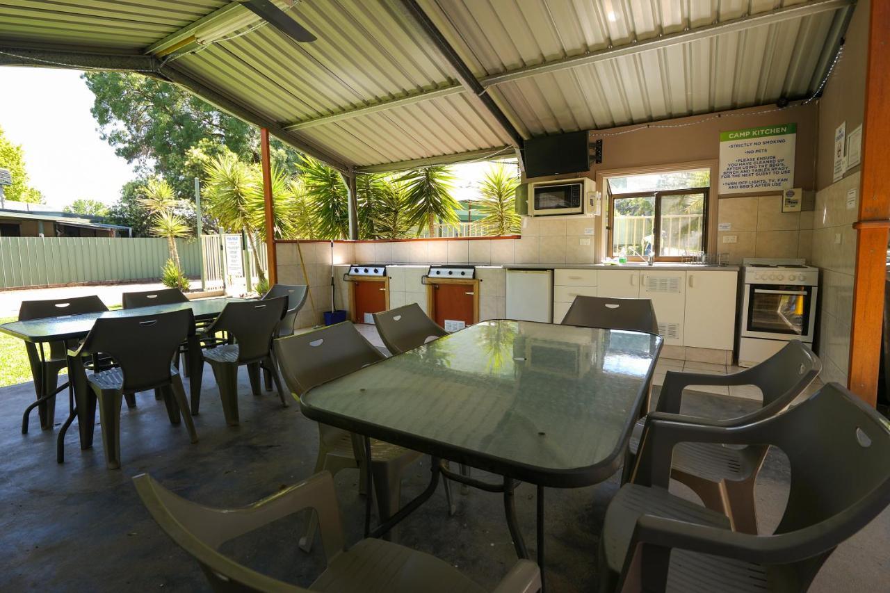 Big4 Wangaratta North Cedars Holiday Park Extérieur photo